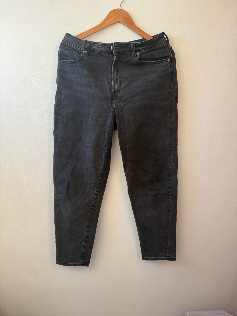 H&M Divided Washed Black Jeans
